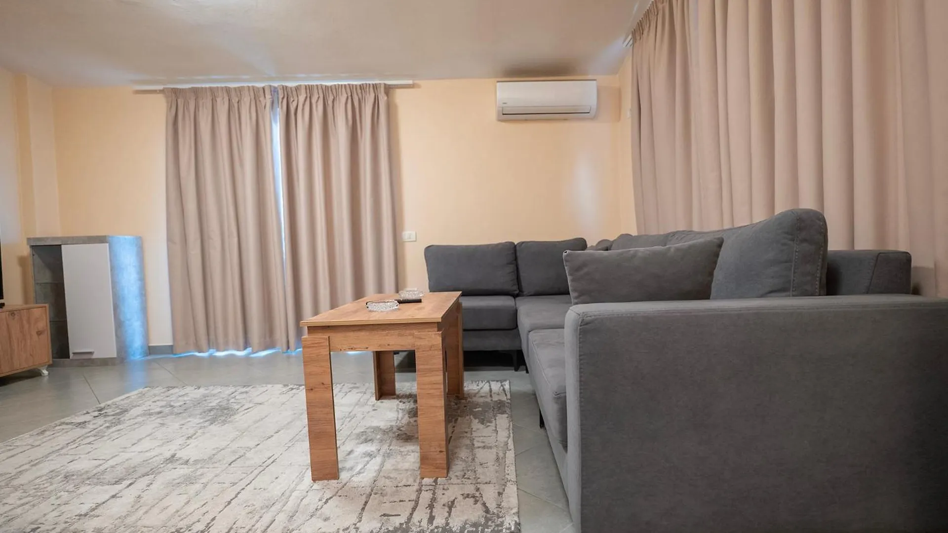 Primestay Tirana Apartments 0*,