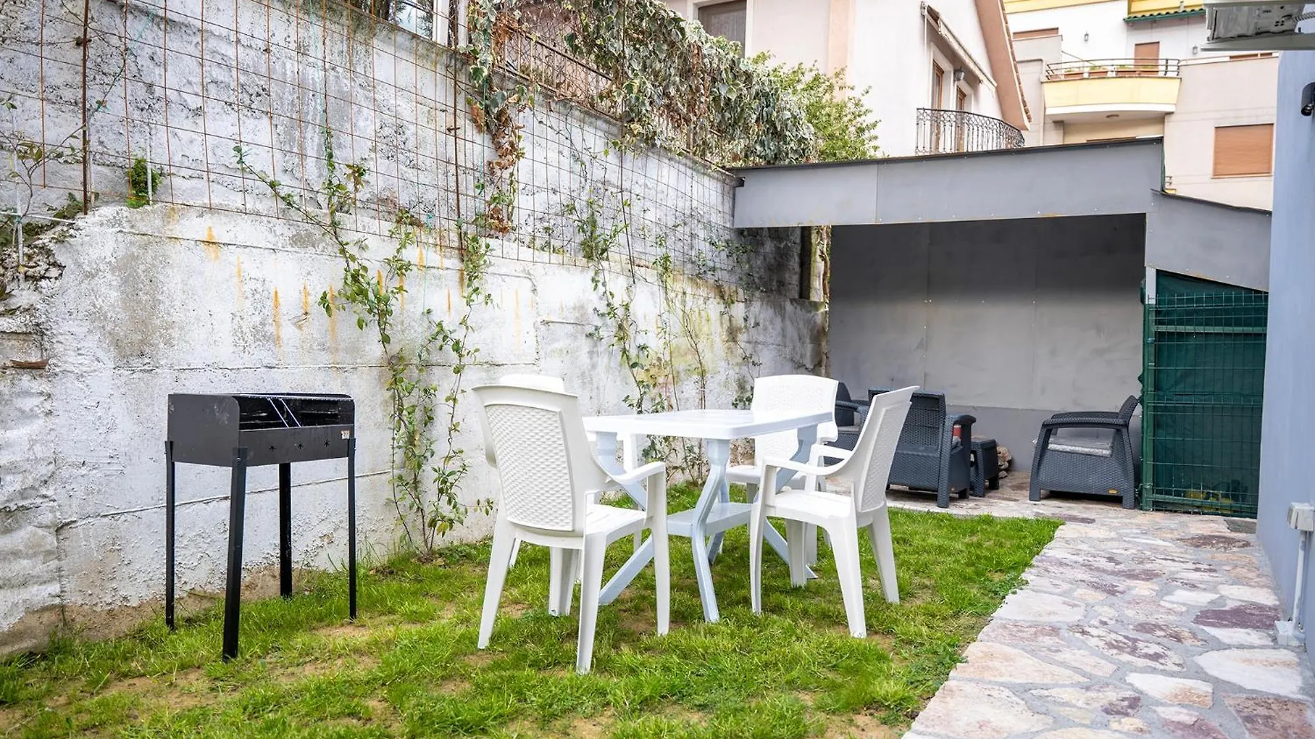 Primestay Tirana Apartments 0*,